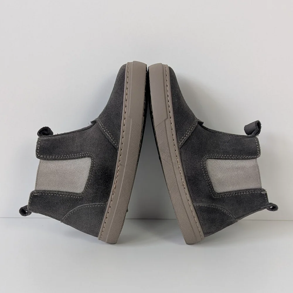 Cienta Kids Gray Suede Chucca Boots 13